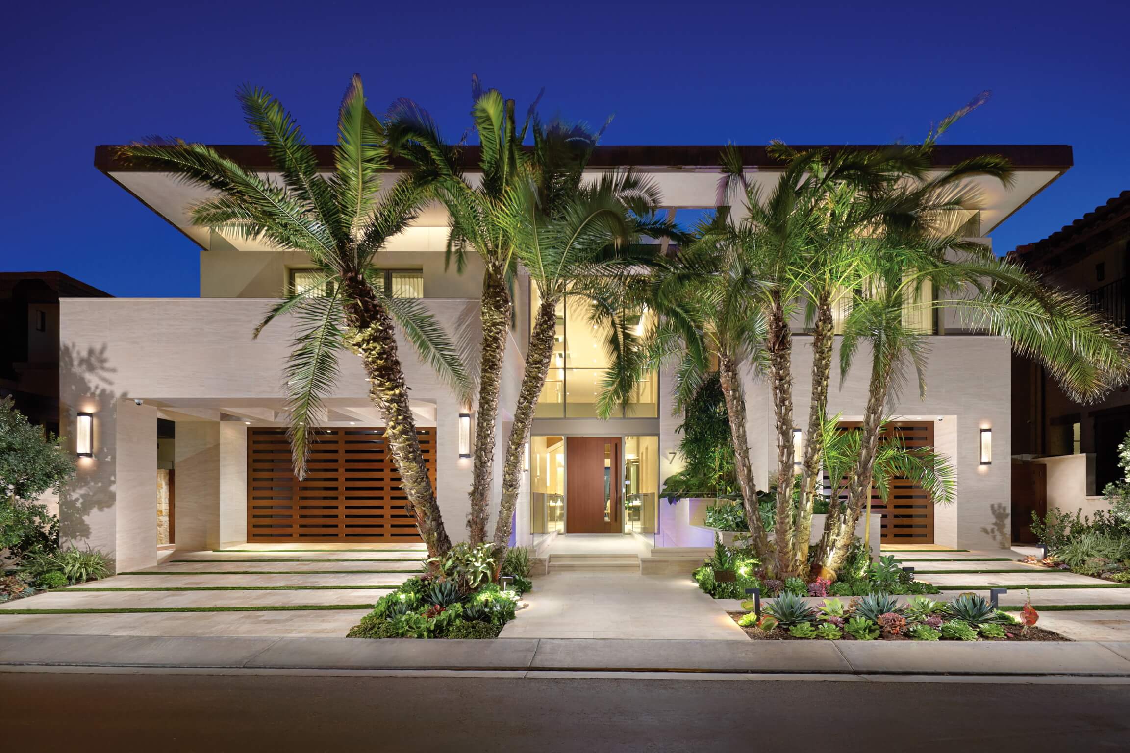 contemporary home I front photo