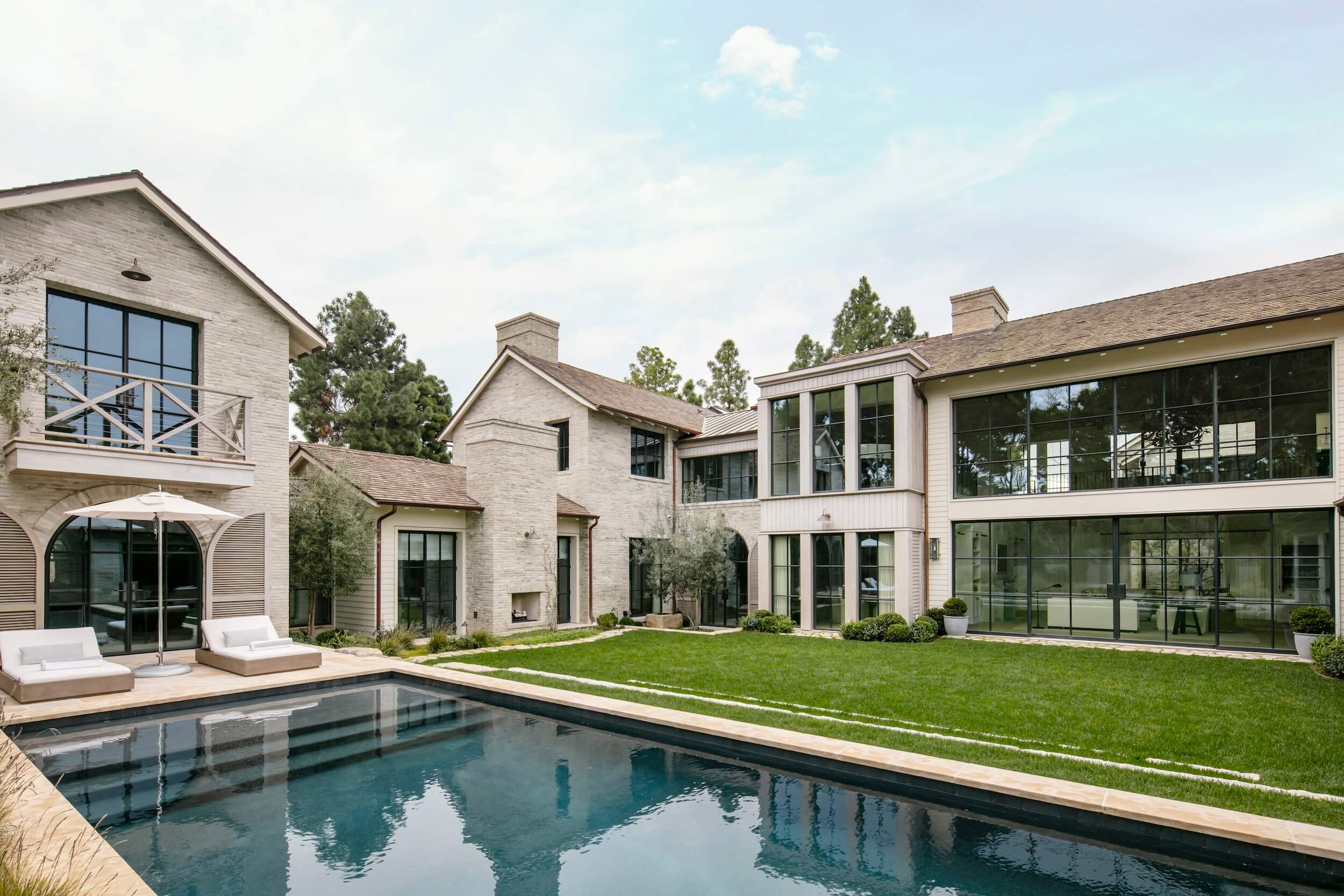 contemporary home III 7